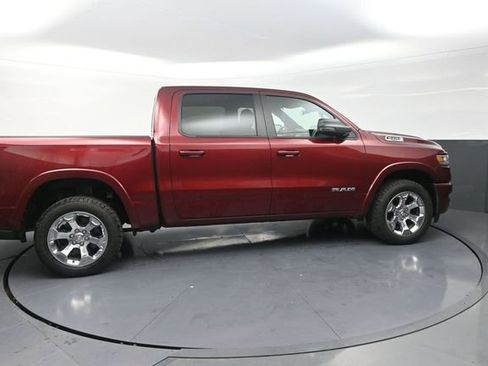 Used 2025 RAM 1500 Big Horn AWD/4WD image 11