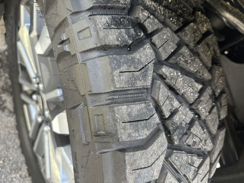 Used 2025 Toyota 4Runner Limited image 7