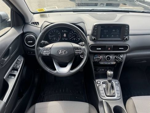Used 2021 Hyundai Kona SEL Plus AWD/4WD image 13