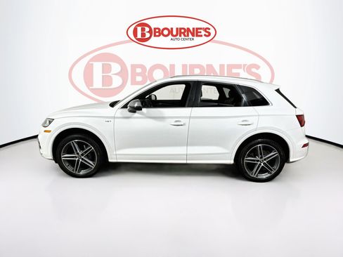 Used 2018 Audi SQ5 Premium Plus w/ Navigation Package AWD/4WD image 8