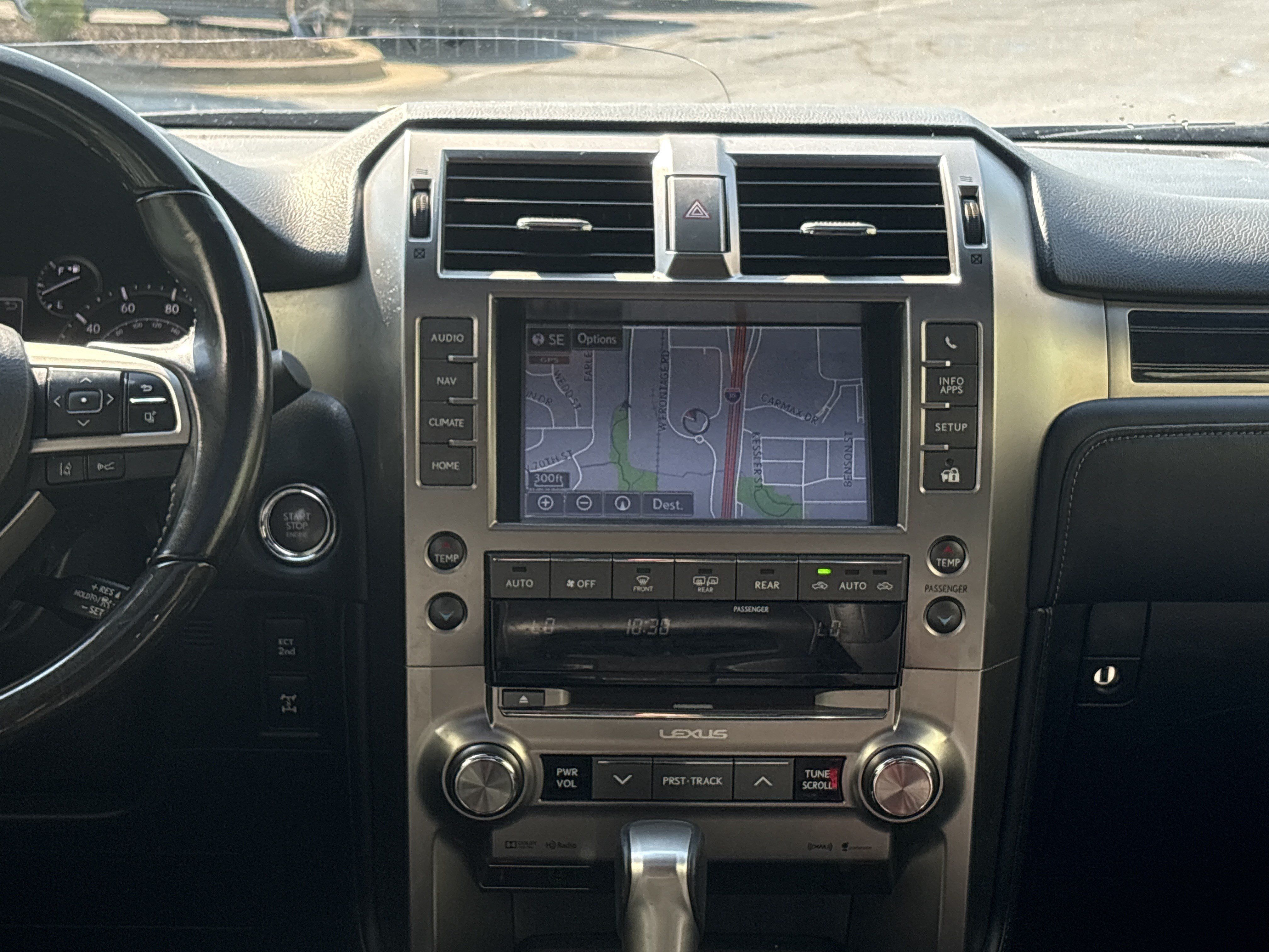 Used 2020 Lexus GX 460 Premium w/ Premium Package AWD/4WD image 30