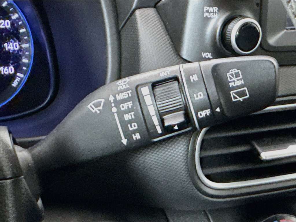 Used 2019 Hyundai Kona SEL w/ SEL Tech Package 02 AWD/4WD image 13