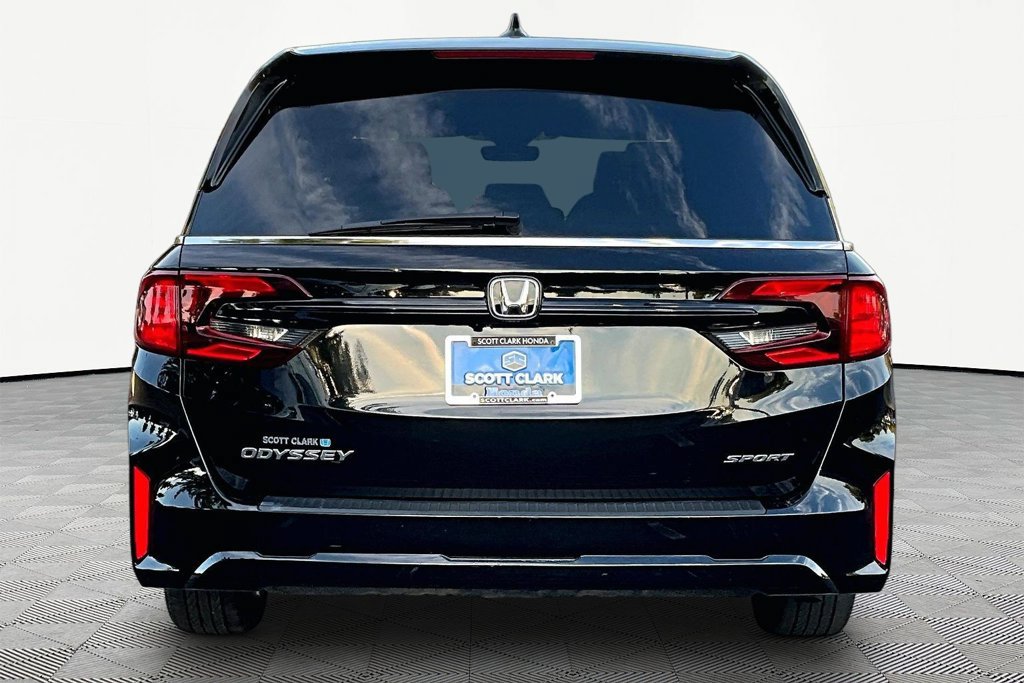 Used 2025 Honda Odyssey Sport-L image 7
