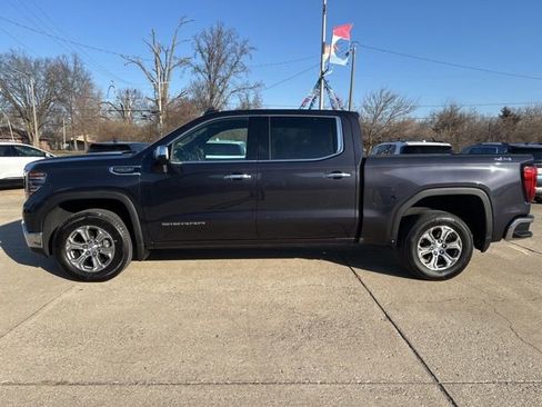 Used 2025 GMC Sierra 1500 SLT AWD/4WD image 6
