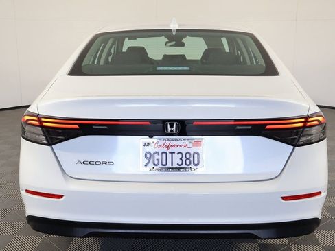 Used 2023 Honda Accord EX image 5