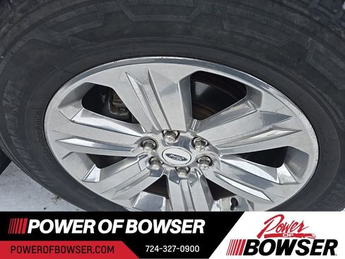 Used 2019 Ford F150 Lariat w/ Equipment Group 502A Luxury image 8