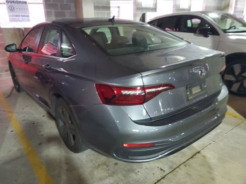 Certified 2024 Volkswagen Jetta SE FWD image 2