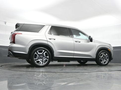 Used 2025 Hyundai Palisade SEL image 47
