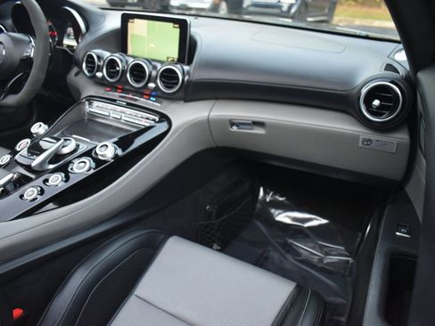 Used 2018 Mercedes-Benz AMG GT C image 22