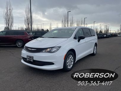 New 2026 Chrysler Voyager LX