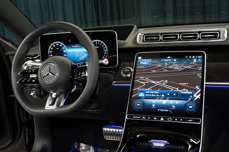 New 2026 Mercedes-Benz S 63 AMG S image 18