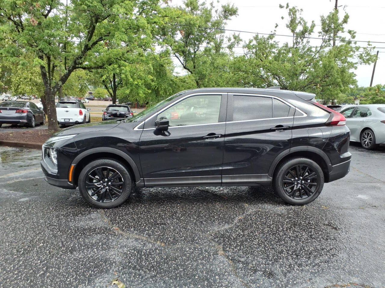 Used 2024 Mitsubishi Eclipse Cross LE AWD/4WD image 7
