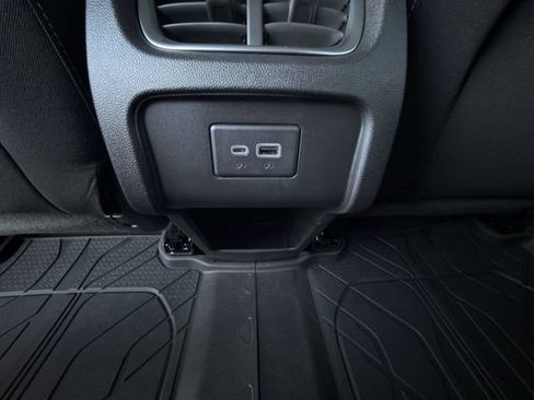 New 2026 Chevrolet Blazer LT w/ Convenience Package FWD image 19