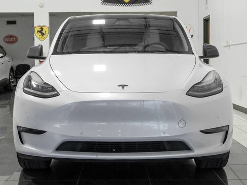 Used 2021 Tesla Model Y Long Range AWD/4WD image 8