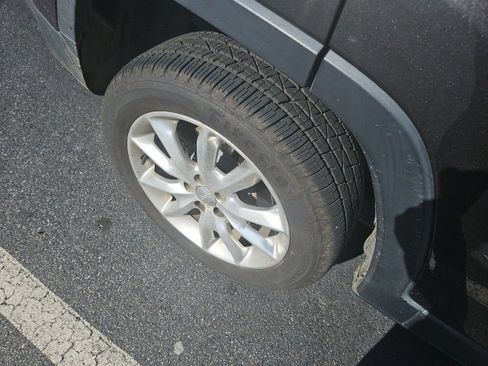 Used 2015 Jeep Cherokee Limited w/ Luxury Group image 7