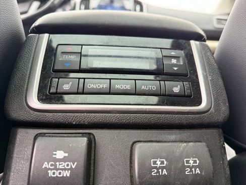 Used 2021 Subaru Ascent Touring image 14