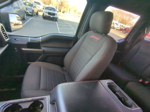 Used 2018 Ford F150 XLT w/ Equipment Group 302A Luxury image 17