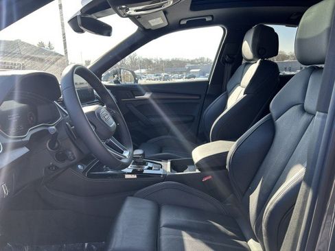 Used 2023 Audi Q5 2.0T Premium Plus w/ Premium Plus Package image 18