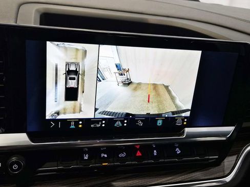 Used 2025 Chevrolet Silverado 2500 LT w/ Trail Boss Package image 24