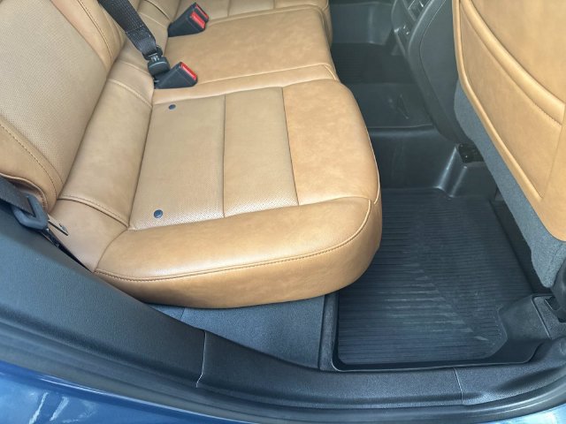 Used 2024 Cadillac XT4 Premium Luxury AWD/4WD image 23