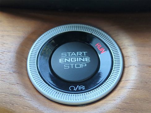 Used 2023 Jeep Grand Cherokee Summit image 31