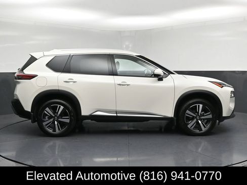 Used 2021 Nissan Rogue SL FWD image 29