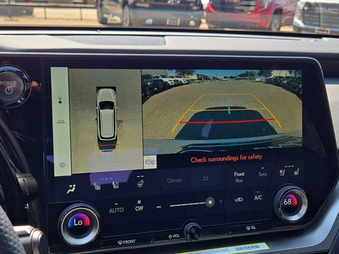 New 2026 Lexus TX 500h AWD image 18