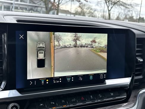 Used 2023 Chevrolet Silverado 1500 LTZ w/ Z71 Off-Road Package image 25