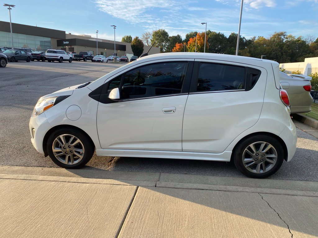 Used 2016 Chevrolet Spark LT FWD image 4
