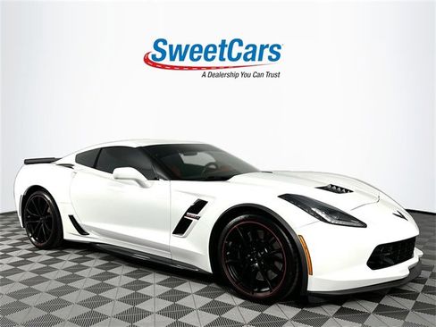 Used 2019 Chevrolet Corvette Grand Sport image 1