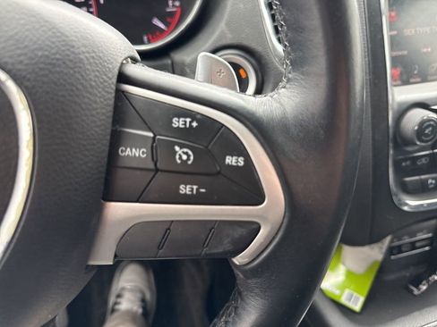 Used 2016 Dodge Durango Limited w/ Nav & Power Liftgate Group image 16