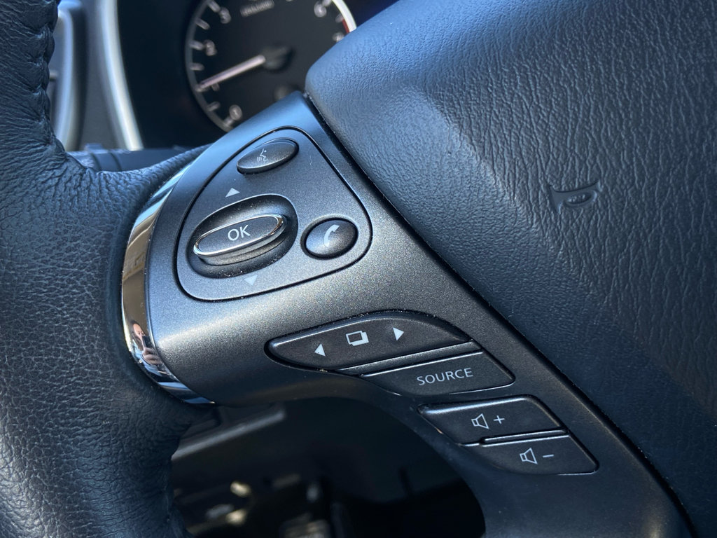 Used 2023 Nissan Murano SV w/ SV Midnight Edition Package AWD/4WD image 18