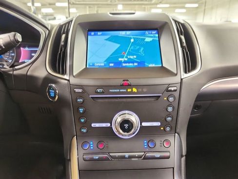 Used 2019 Ford Edge Titanium w/ Equipment Group 301A image 17