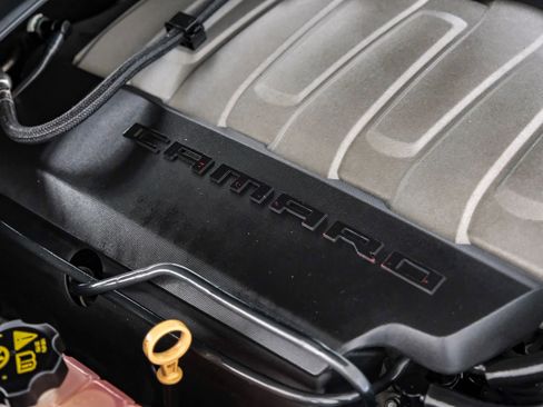 Used 2018 Chevrolet Camaro SS image 42