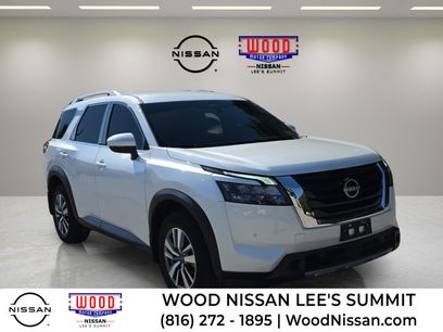 Used 2025 Nissan Pathfinder SL w/ Cargo Package