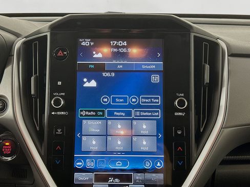 Used 2024 Subaru Crosstrek 2.0i Premium image 19