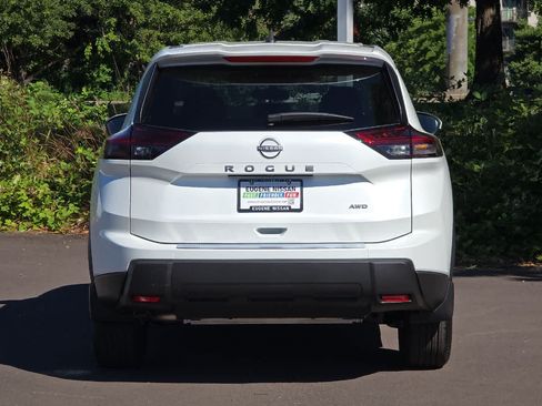 New 2026 Nissan Rogue SV AWD/4WD image 7