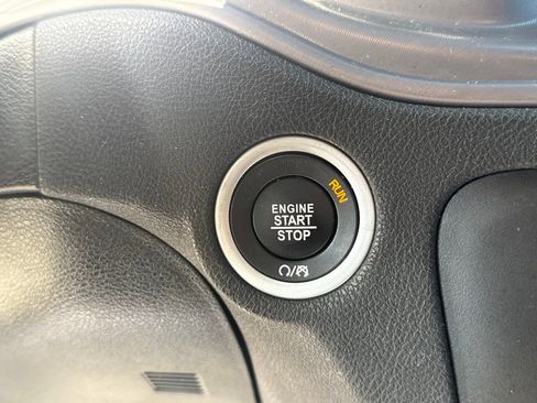 Used 2023 Dodge Charger R/T w/ Blacktop Package image 21