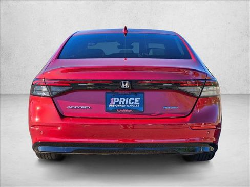 Used 2024 Honda Accord EX-L image 6