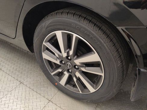 Used 2024 Nissan Versa S w/ S Plus Package FWD image 31