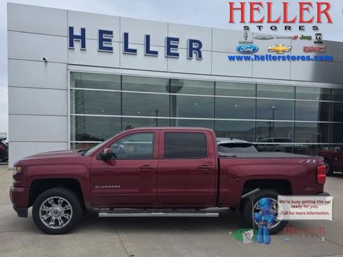 Used 2018 Chevrolet Silverado 1500 LT w/ All Star Edition AWD/4WD image 1