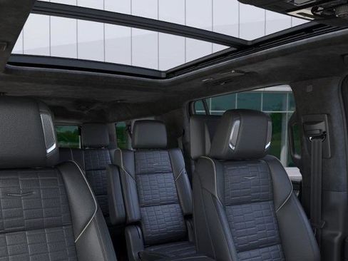 New 2026 Cadillac Escalade ESV V w/ LPO, ONYX Package AWD/4WD image 24