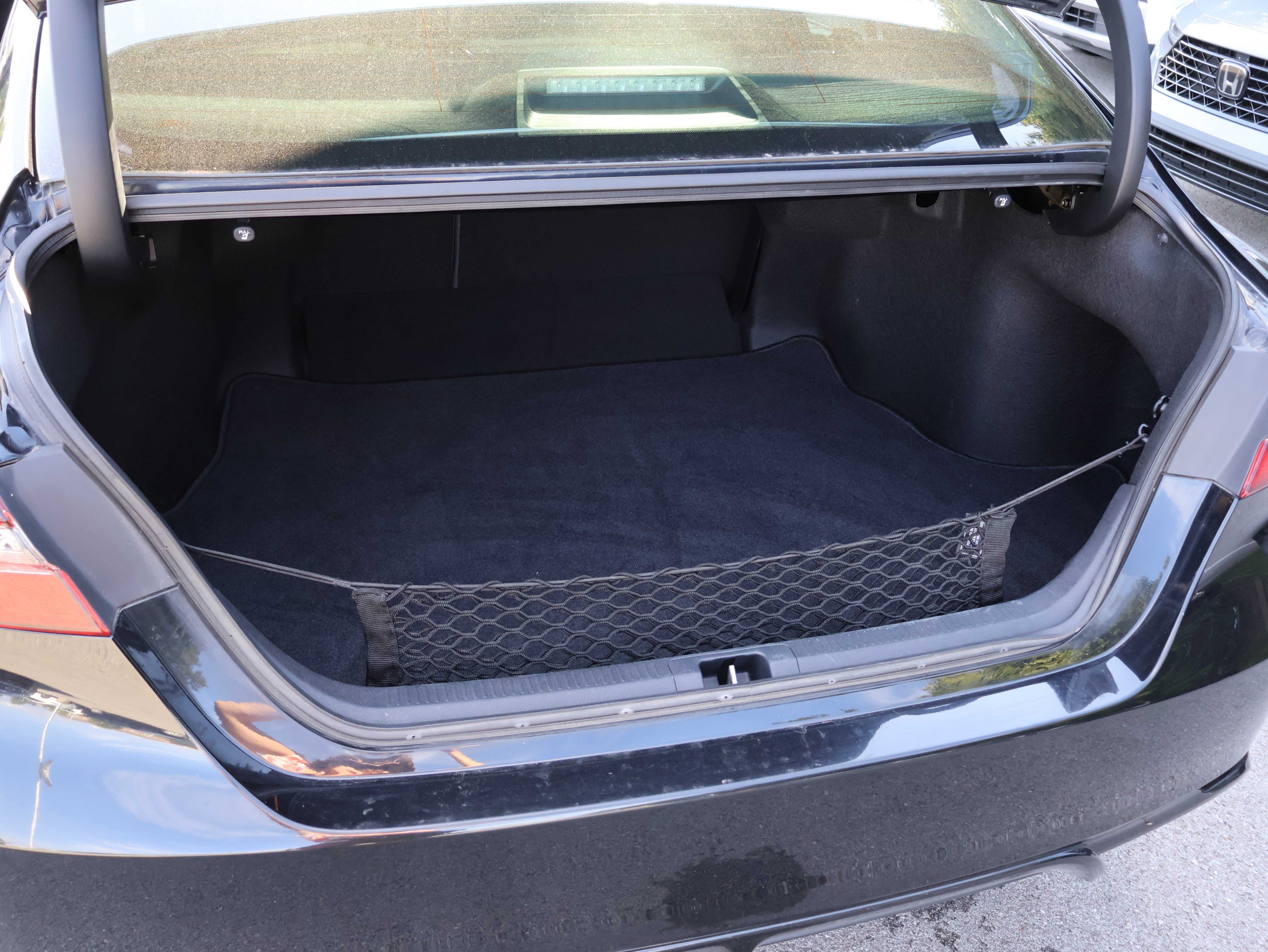 Used 2021 Toyota Camry SE FWD image 15
