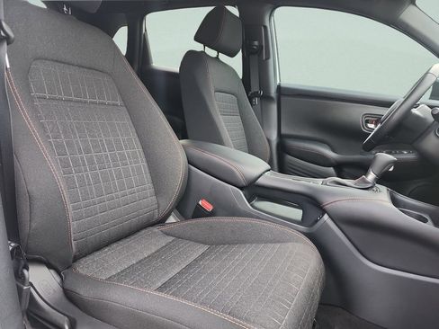 Used 2025 Honda HR-V Sport image 18