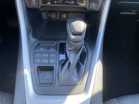 Used 2023 Toyota RAV4 XLE w/ Convenience Package image 21