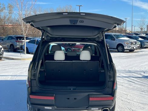 Certified 2025 Hyundai Santa Fe SEL image 15