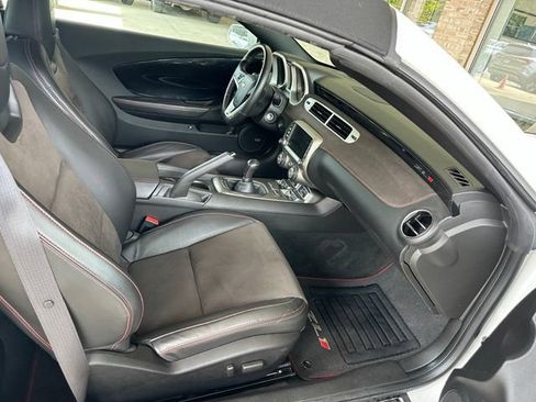 Used 2013 Chevrolet Camaro ZL1 RWD image 20