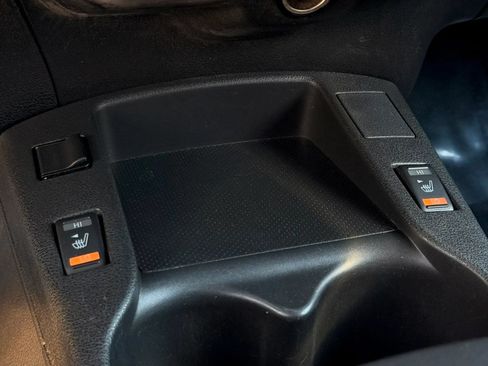 Used 2013 Nissan Leaf S FWD image 17