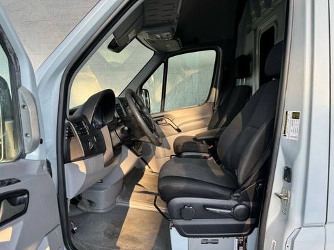 Used 2017 Mercedes-Benz Sprinter 2500 w/ Active Safety Plus Package image 4