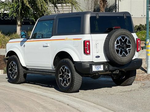 Used 2021 Ford Bronco Outer Banks image 6